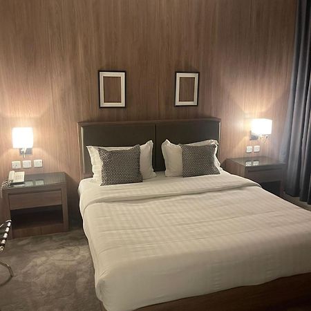 Land Beach Al Aqiq Riadh Exterior foto