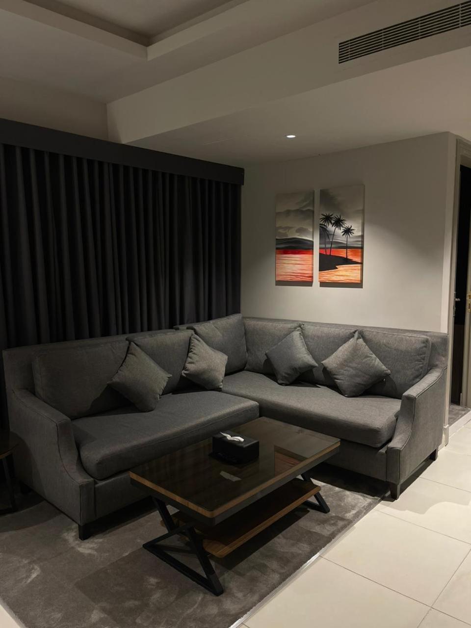 Land Beach Al Aqiq Riadh Exterior foto
